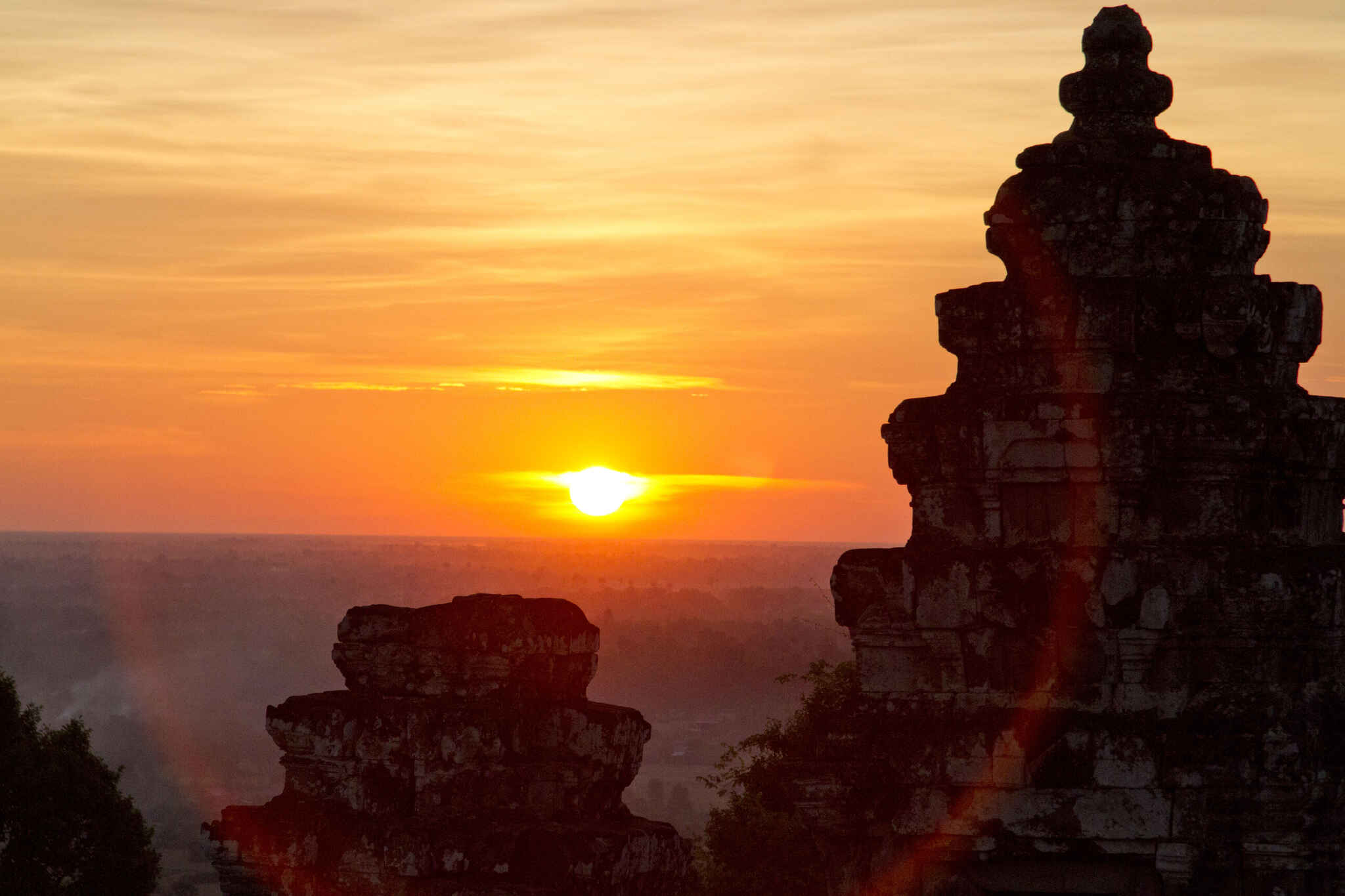 Cover image: Phnom Bakheng